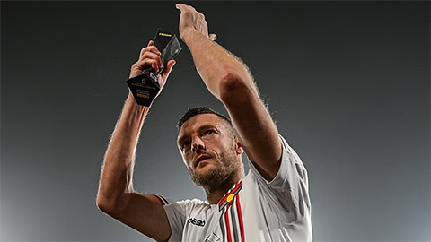 Jamie Vardy lập kỷ lục lịch sử tại Serie A ở tuổi 38