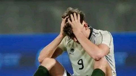 U22 Việt Nam giúp cơ hội, U22 Indonesia vẫn bị loại khỏi SEA Games 33